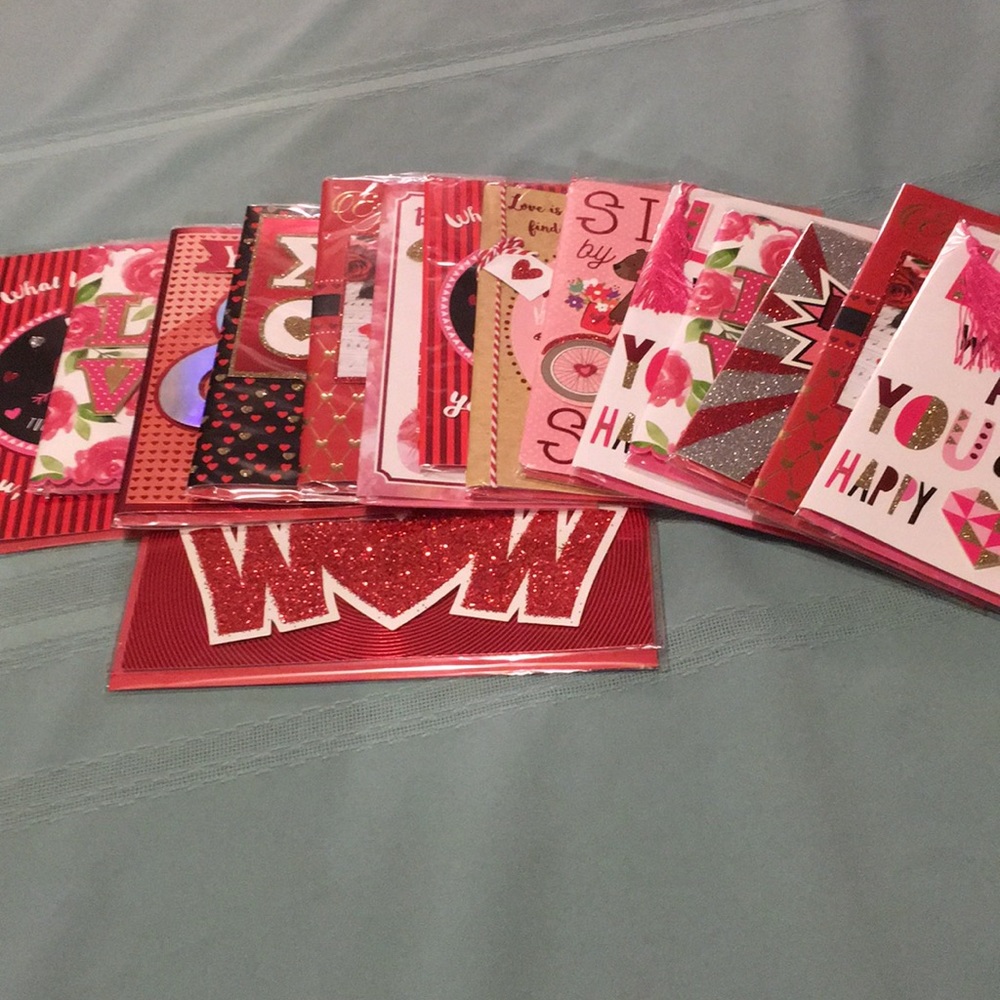 Valentines 15 Pc Quality Cute individually wrapped - Picture 1 of 4